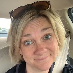 Meet your Posher, Dr. jenise